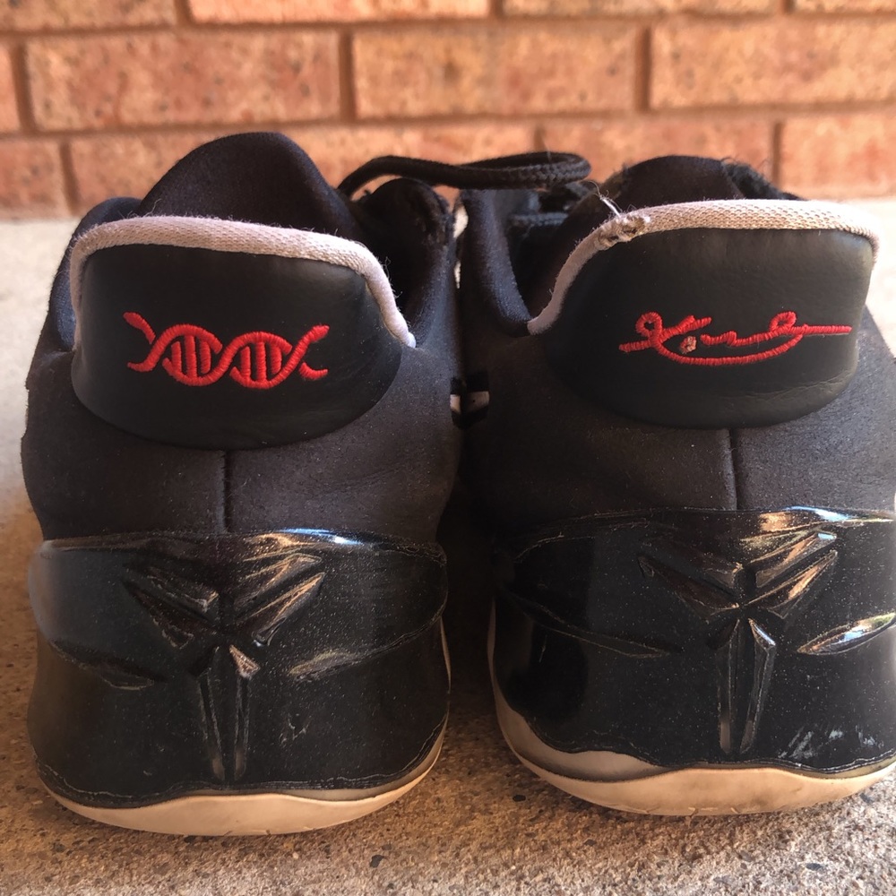 Kobes - Picture 2 of 2